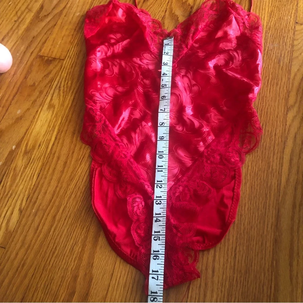 Vintage Red Lace bodysuit - Picture 5 of 10